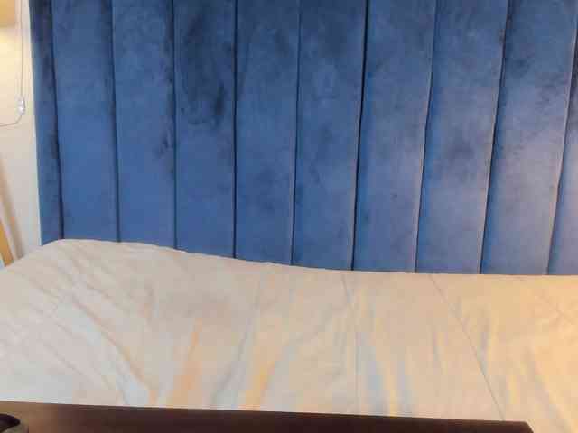 raniaa- webcam
