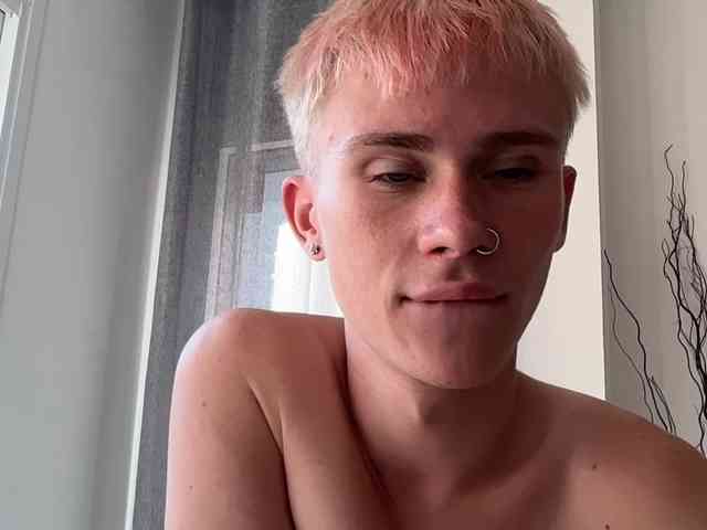 twiinknico Sex Cam Show