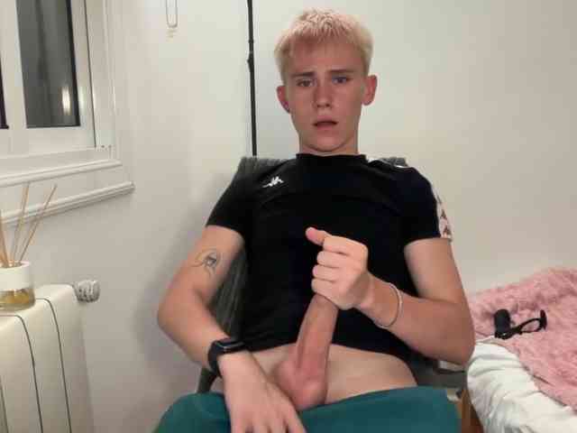 twiinknico Sex Cam Show