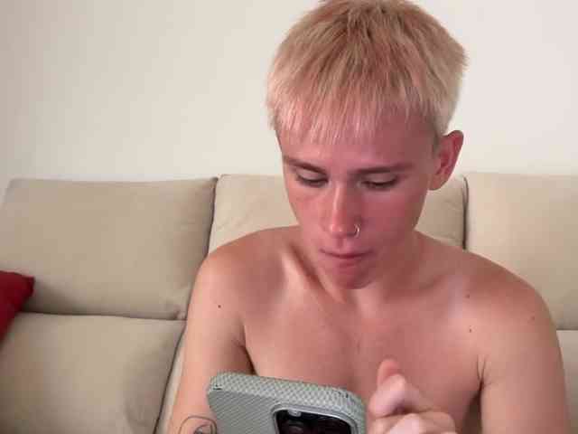 twiinknico Sex Cam Show