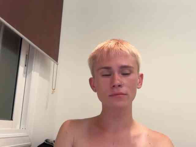 twiinknico Sex Cam Show