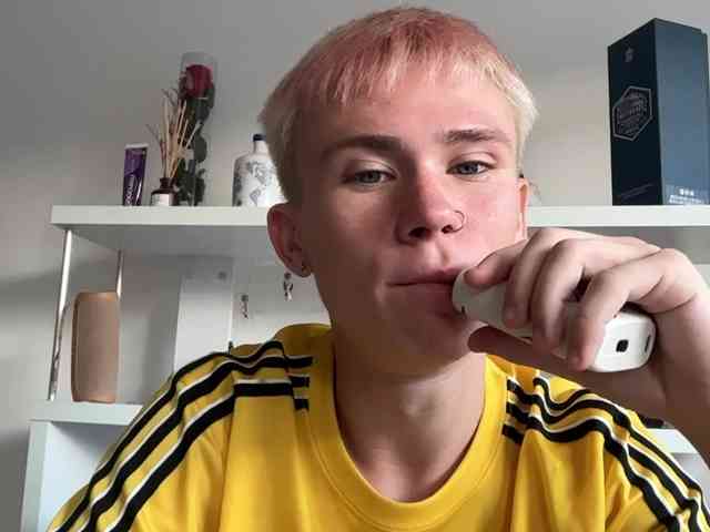 twiinknico Sex Cam Show