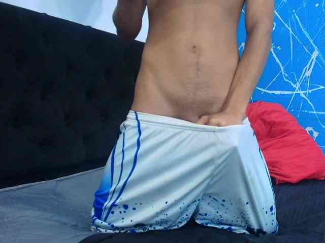 KirosSinclair Sex Cam Show