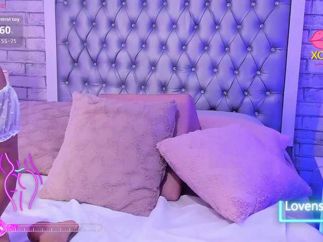 AbbyCollins live cam on BongaCams