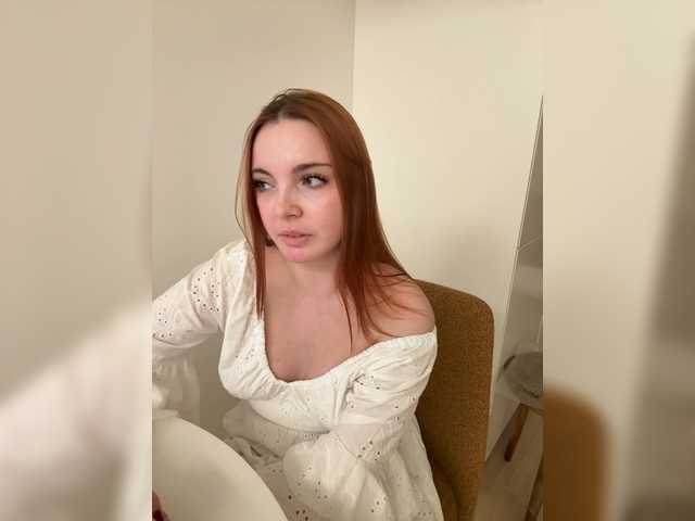 YourDreamWoman live cam on BongaCams
