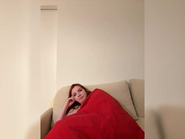YourDreamWoman live webcam show