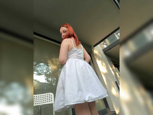 YourDreamWoman live cam on BongaCams