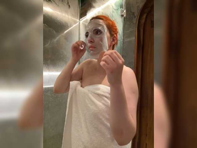 YourDreamWoman, en vivo ahora en BongaCams