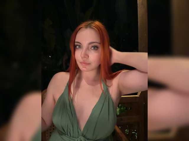 YourDreamWoman, live now on BongaCams
