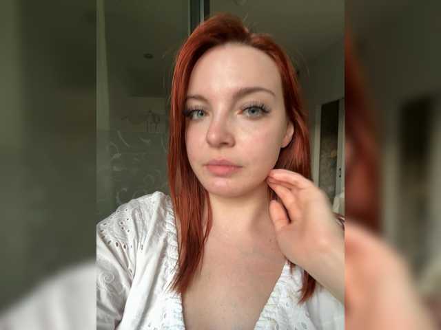 YourDreamWoman live cam on BongaCams