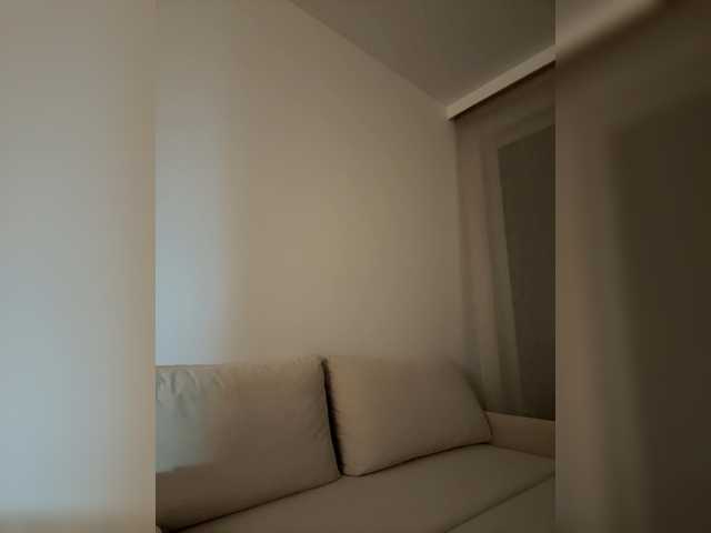 YourDreamWoman live webcam show
