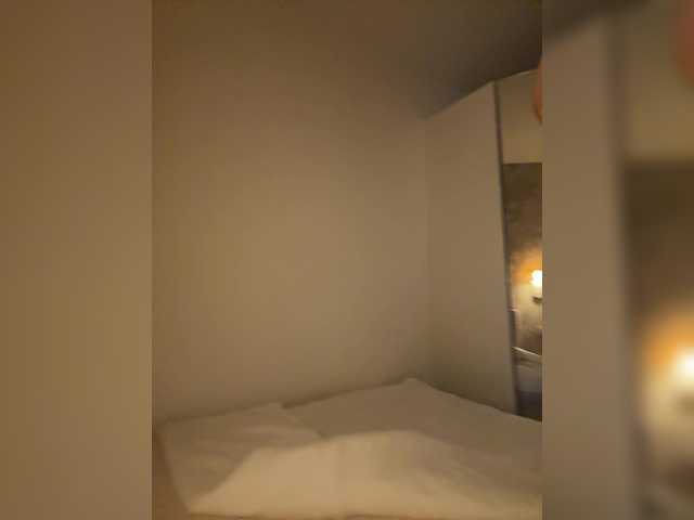 YourDreamWoman live cam