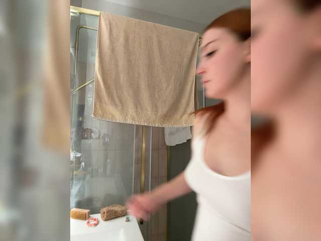 YourDreamWoman live cam on BongaCams