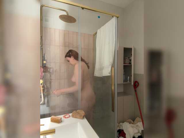 YourDreamWoman live cam on BongaCams