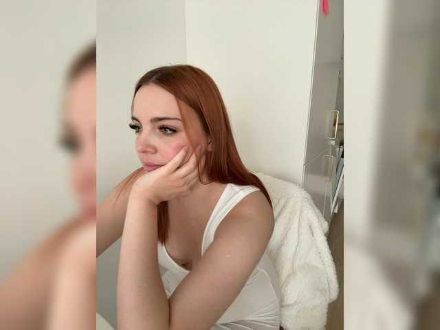 YourDreamWoman live cam on BongaCams