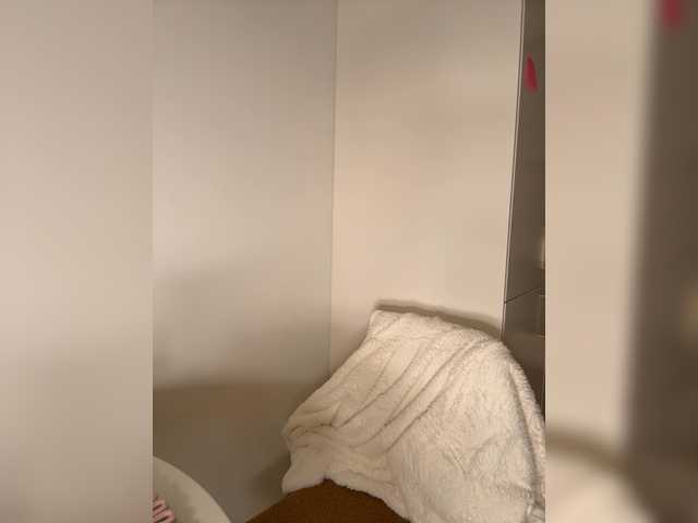 YourDreamWoman live cam on BongaCams