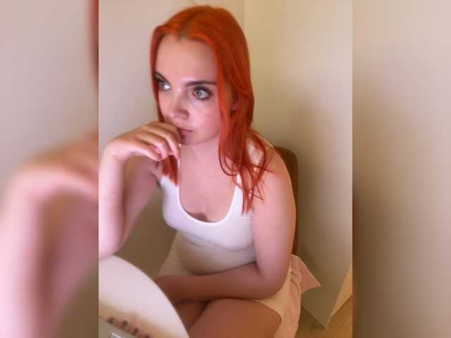YourDreamWoman live cam on BongaCams