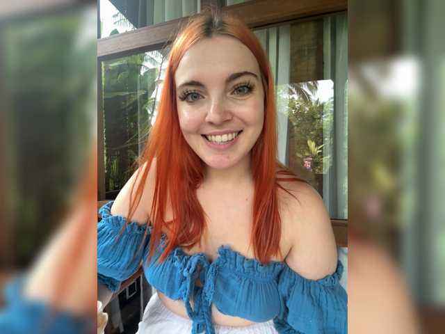 YourDreamWoman live cam on BongaCams