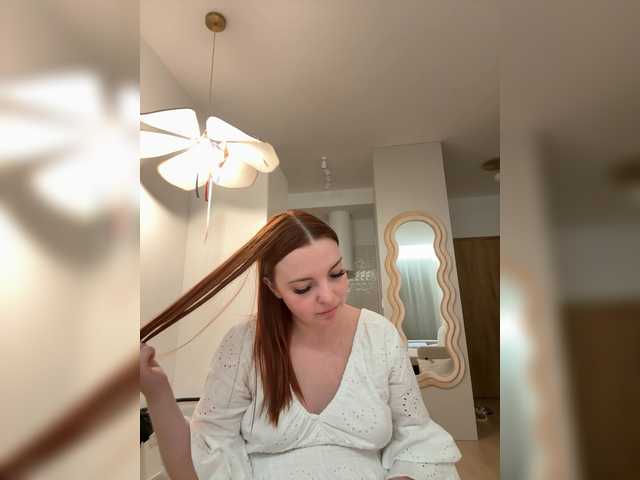 YourDreamWoman live cam on BongaCams