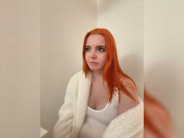 YourDreamWoman live cam preview