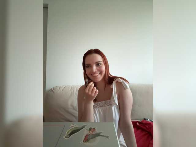 YourDreamWoman live webcam show
