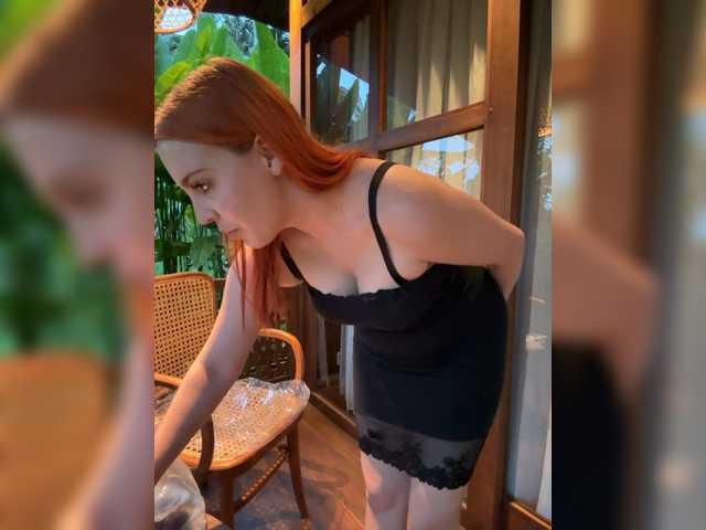 YourDreamWoman live cam