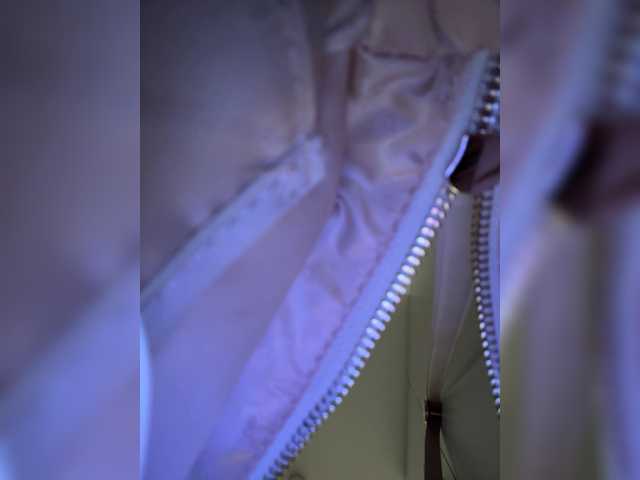 YourDreamWoman live cam on BongaCams