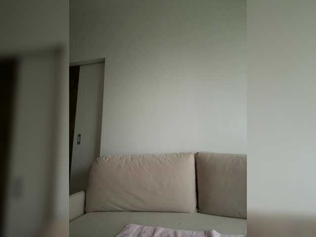 YourDreamWoman live webcam show
