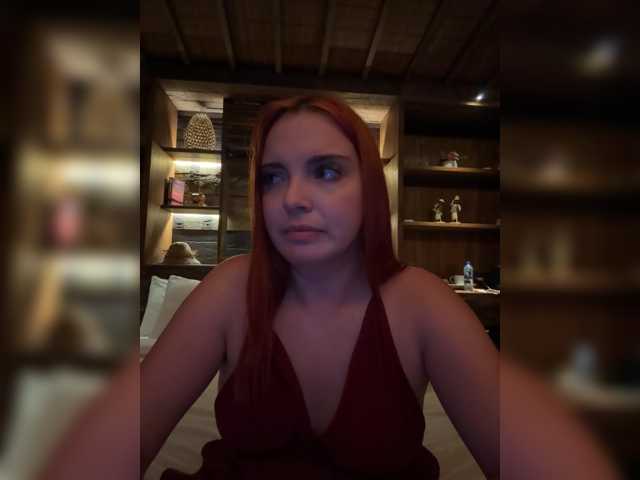 YourDreamWoman live cam on BongaCams