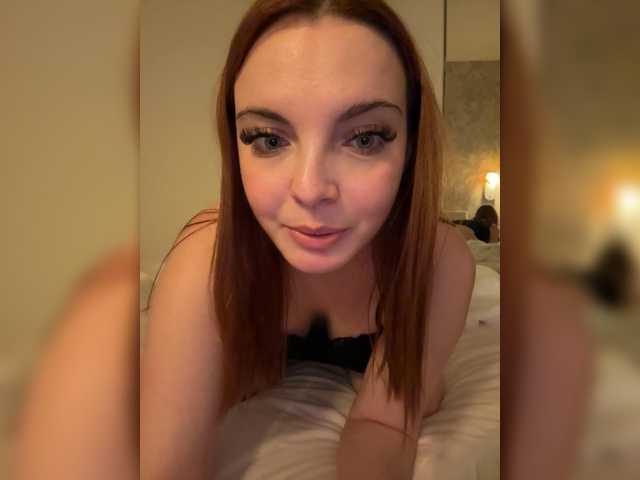 YourDreamWoman live cam on BongaCams