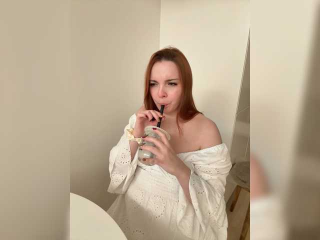 YourDreamWoman live cam on BongaCams