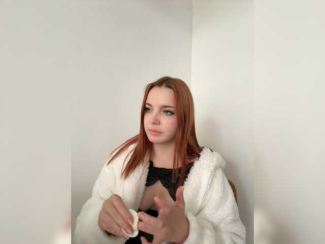YourDreamWoman live cam on BongaCams