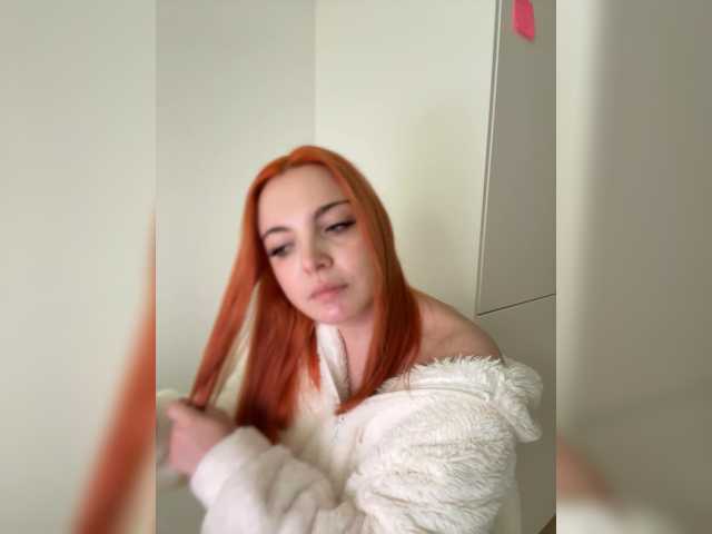 YourDreamWoman live cam on BongaCams