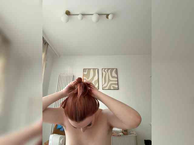 Model: YourDreamWoman