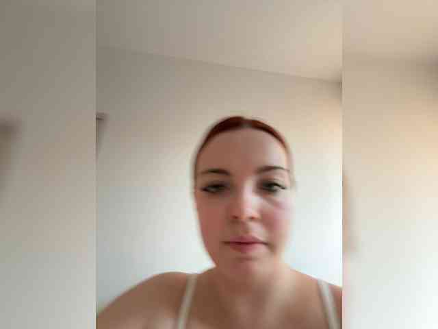 YourDreamWoman webcam
