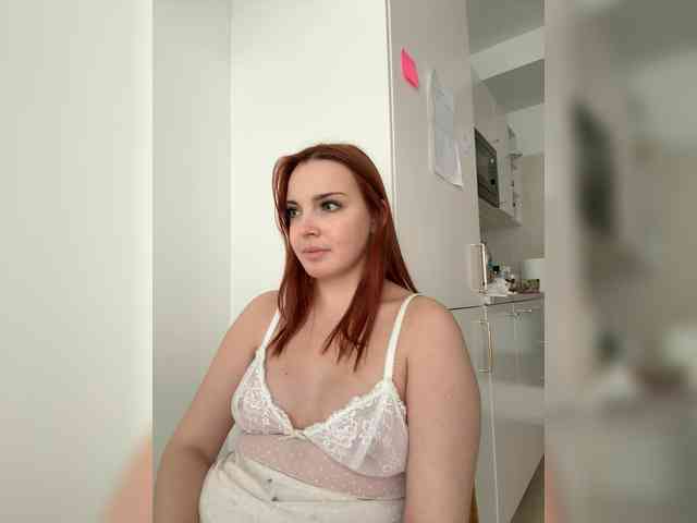 YourDreamWoman webcam
