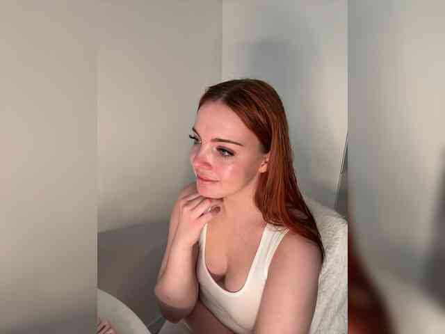 YourDreamWoman webcam
