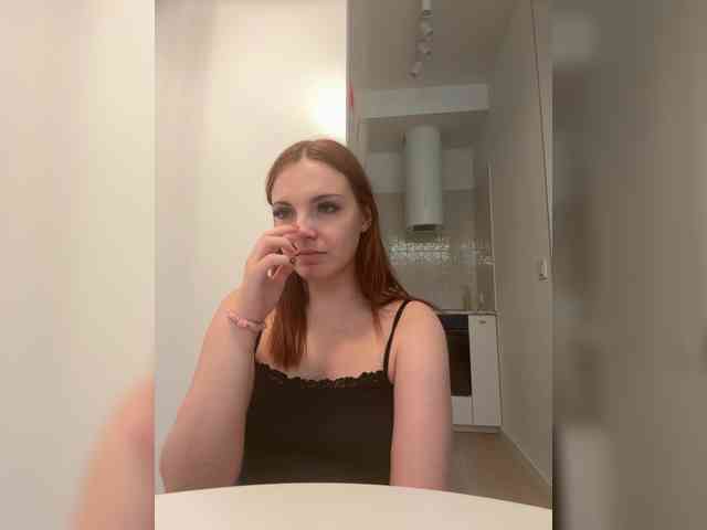 YourDreamWoman webcam
