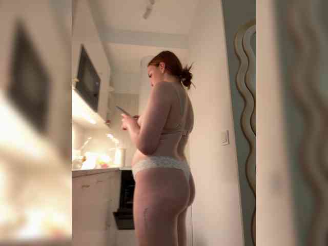 YourDreamWoman webcam