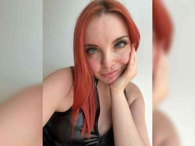 YourDreamWoman webcam