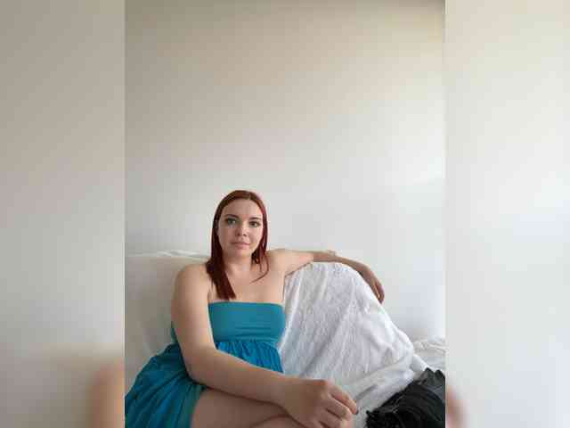 Model: YourDreamWoman