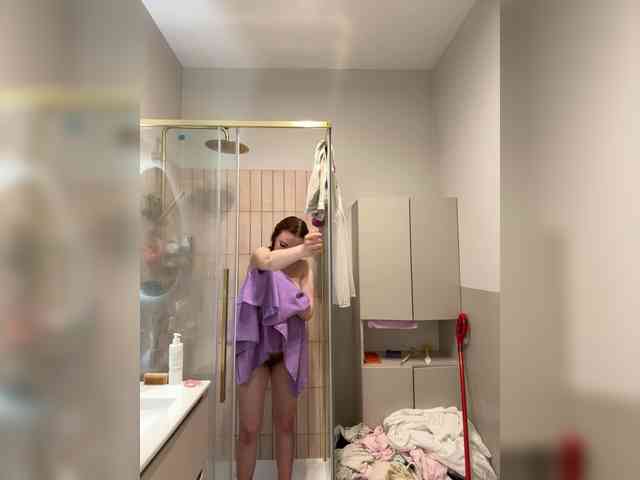 YourDreamWoman webcam