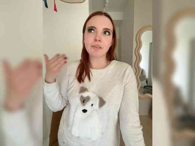 YourDreamWoman — Female live cam
