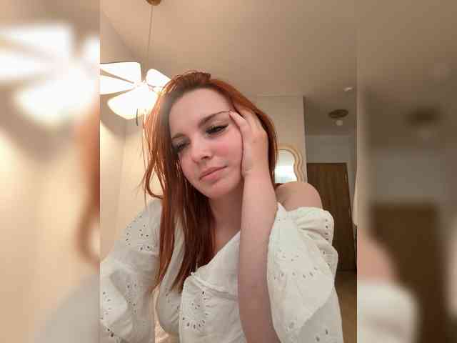 YourDreamWoman webcam