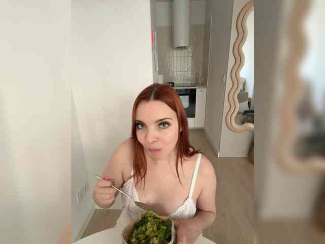 YourDreamWoman webcam