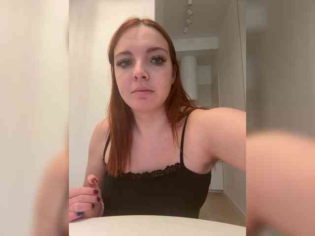 YourDreamWoman webcam