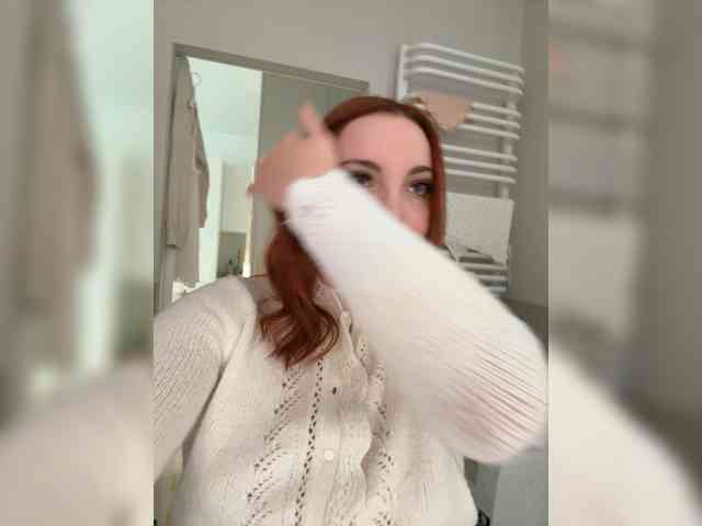 YourDreamWoman webcam