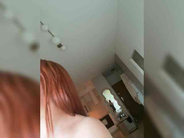 YourDreamWoman webcam