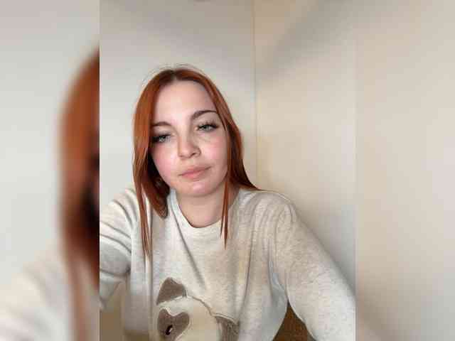 YourDreamWoman webcam