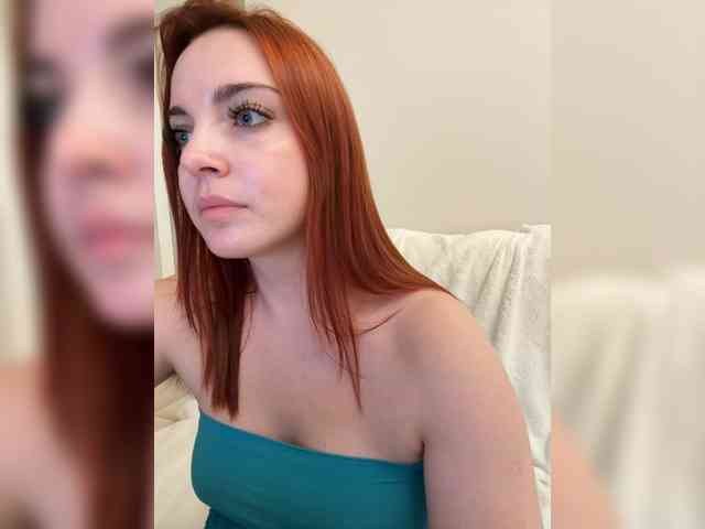Model: YourDreamWoman